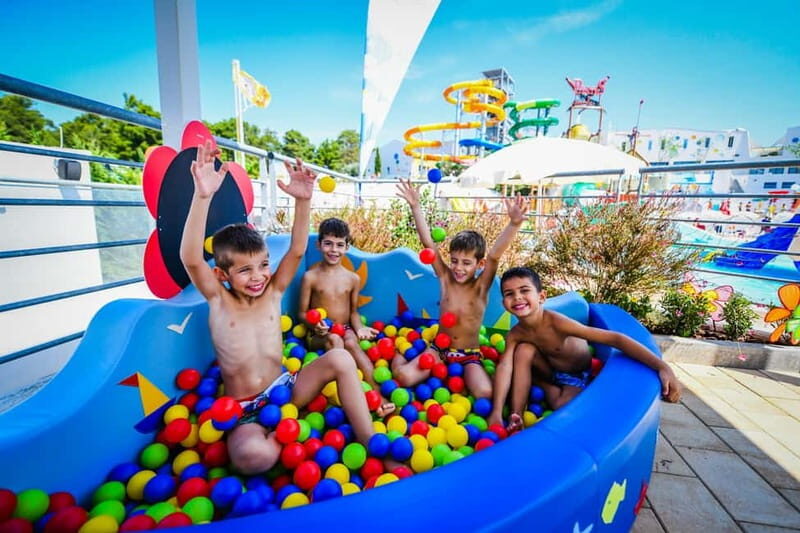 Aquapark Istralandia Entrance Tickets - Key Points