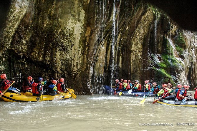 arachthos-white-water-river-rafting-at-tzoumerka