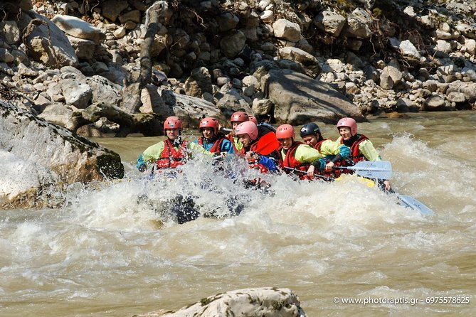 arachthos-white-water-river-rafting-at-tzoumerka