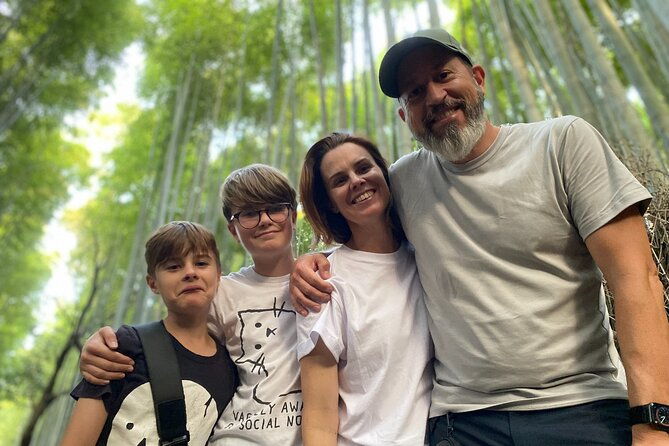 arashiyama-bamboo-forest-family-bike-tour-infants-toddlers