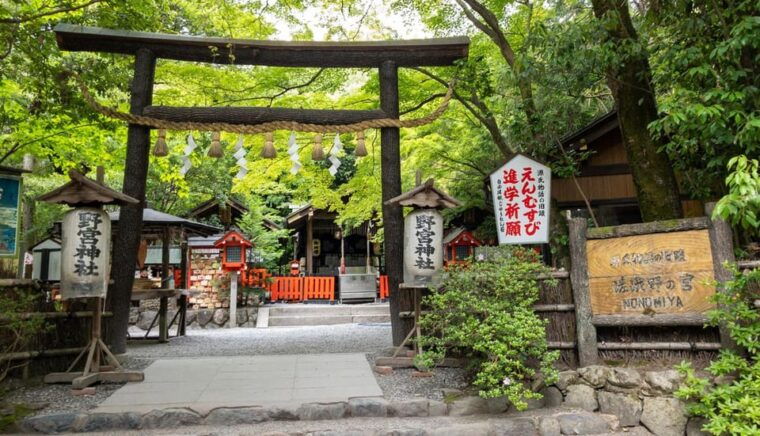 arashiyama-hidden-gems-walking-tour-escaping-crowds-2