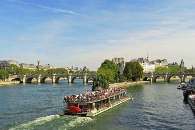 arc-de-triomphe-and-seine-river-cruise