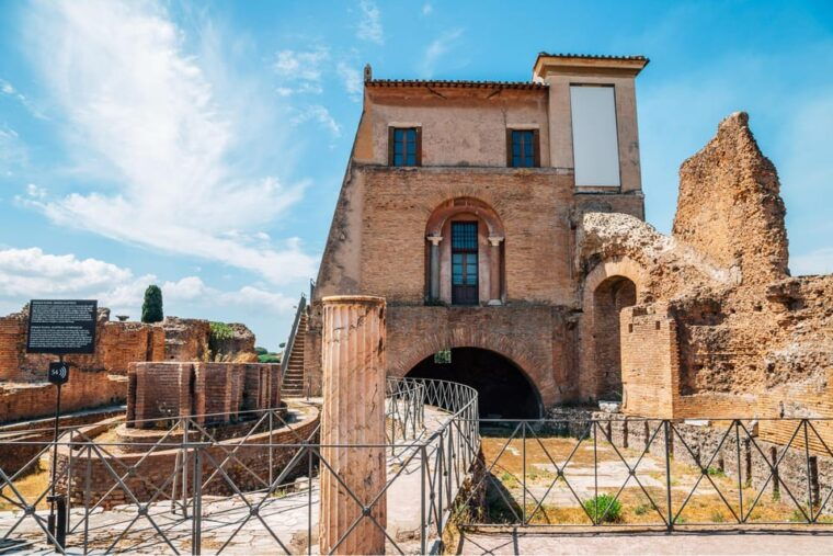 archaeo-rome-guided-tour-the-roman-forum-palatine-hill
