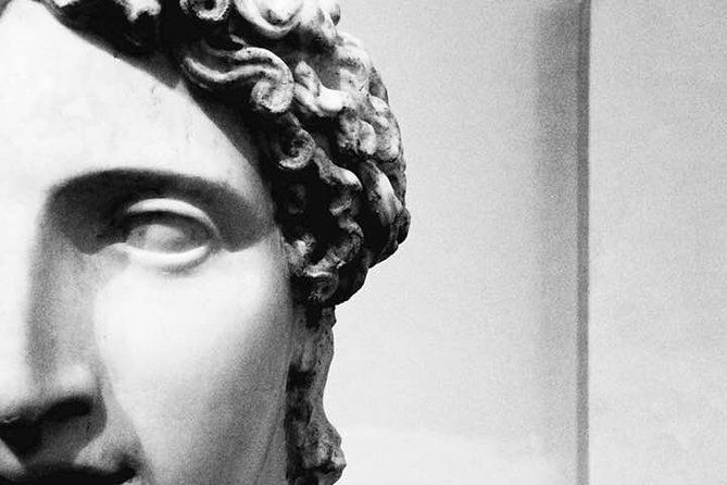 archaeological-museum-of-naples-with-archaeologist-private-tour-2