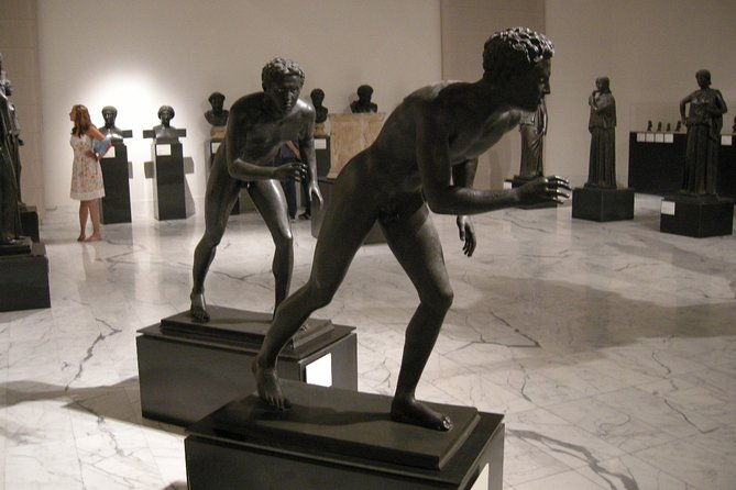 archaeological-museum-of-naples-with-archaeologist-private-tour
