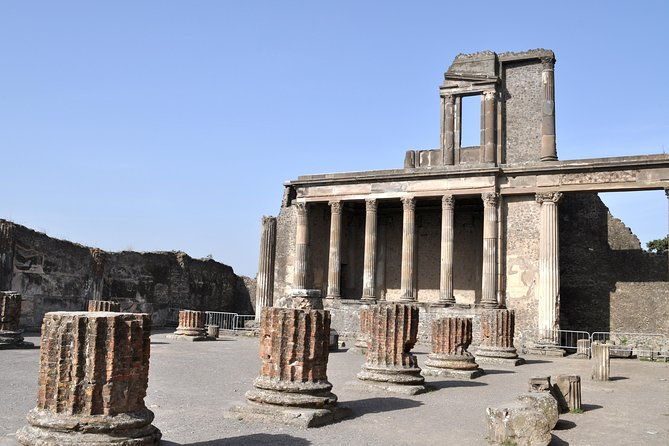 archaeological-site-of-pompeii
