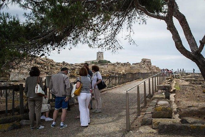 archaeological-tour-of-nora