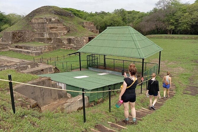 archeological-mayan-sites-tour-including-the-pompeii-of-america-joya-de-ceren
