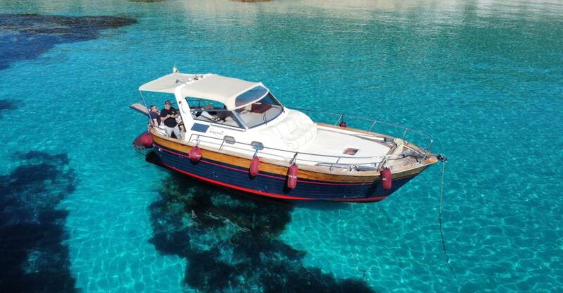 archipelago-of-la-maddalena-tour-in-motorboat