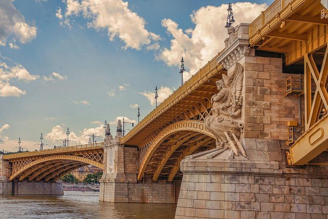 architectural-budapest-private-tour-with-a-local-expert