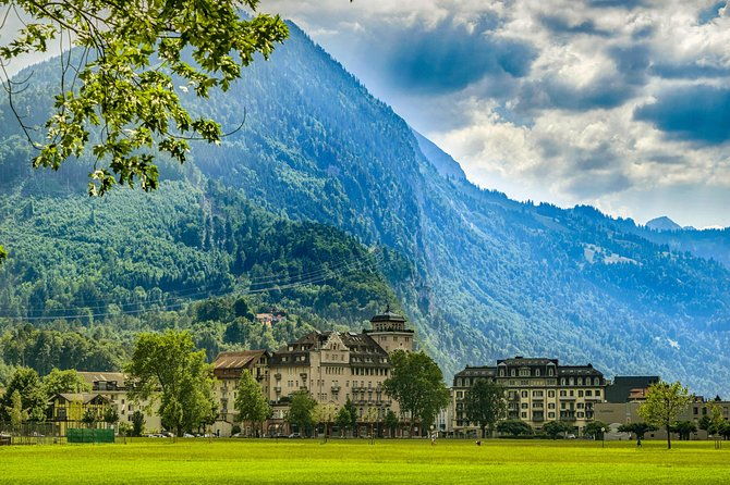 architectural-interlaken-private-tour-with-a-local-expert
