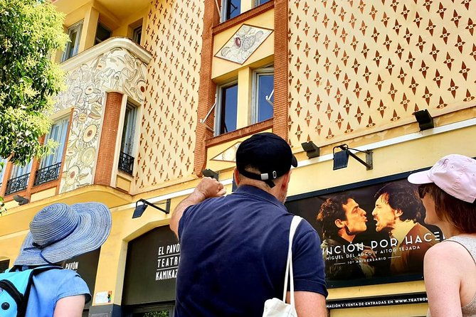 architour-through-lavapies-and-rastro-with-an-architect-2