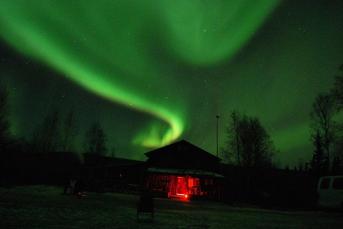 arctic-circle-aurora-drive-adventure