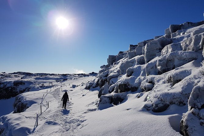 arctic-fox-travel-dettifoss-lake-myvatn-winter-private-super-jeep-tour