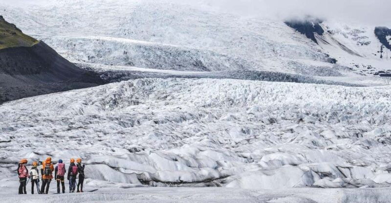 arctic-glacier-hike-vatnajokull-glacier-4-hrs