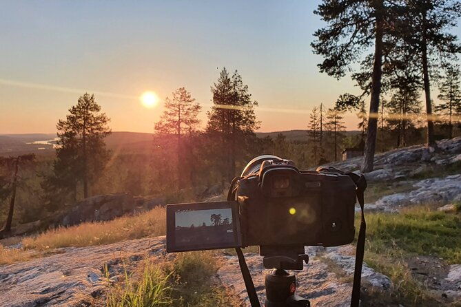 arctic-midnight-sun-picnic-from-rovaniemi