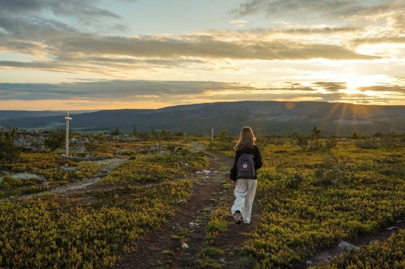 arctic-wilderness-hike-from-rovaniemi-midnight-sun-sunset