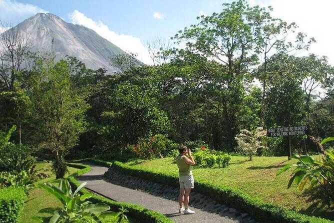 arenal-observatory-trails-admission-ticket