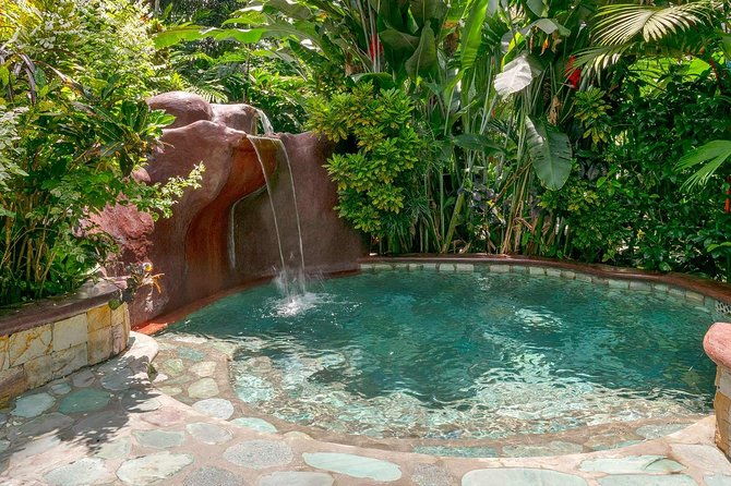 arenal-volcano-baldi-hot-springs-one-day-tour-from-san-jose