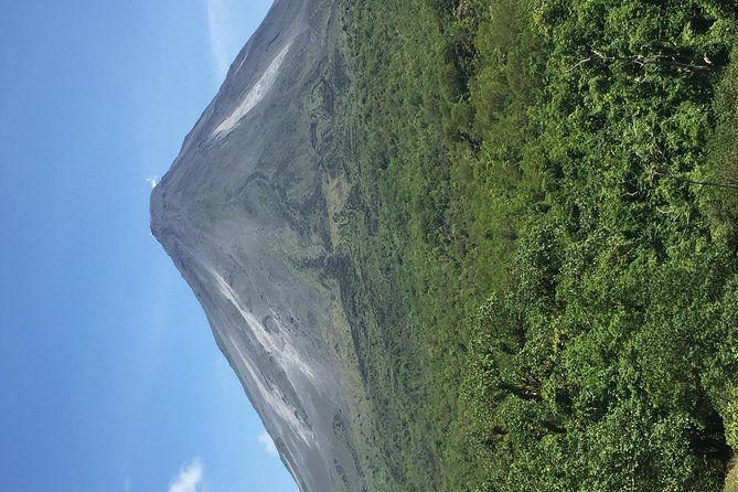 arenal-volcano-hiking-trail-observatory-hot-spring-lunch-buffet