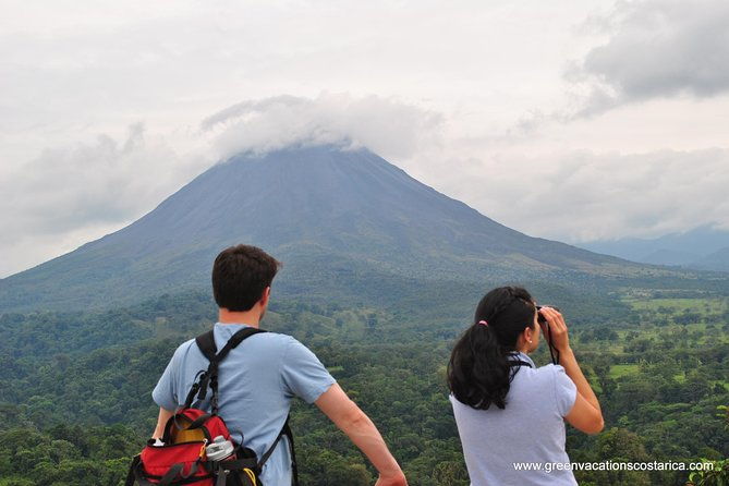 arenal-volcano-la-fortuna-waterfall-lunch