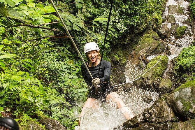 arenal-volcano-rain-forest-canyoning-in-the-lost-canyon
