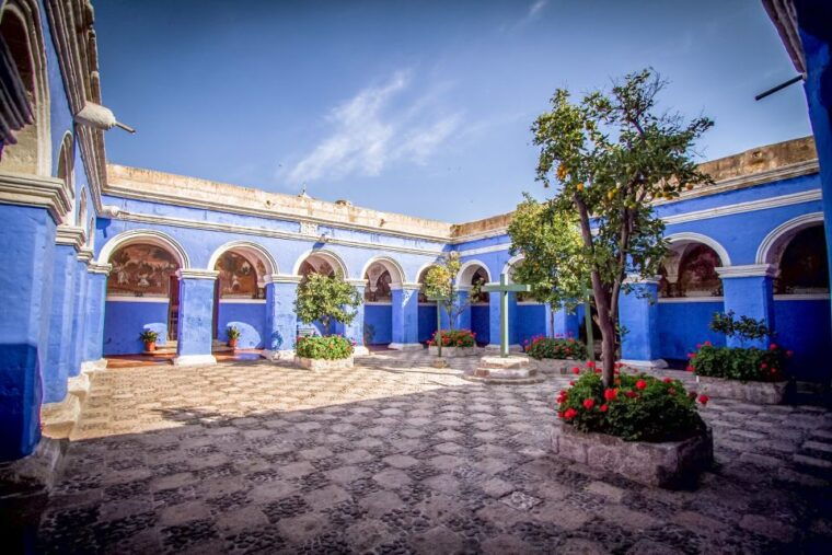 arequipa-city-tour-and-santa-catalina-monastery-2
