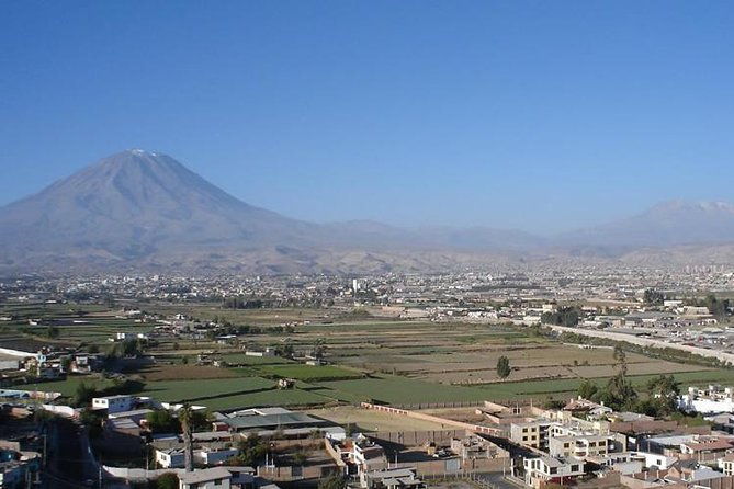 arequipa-countryside-including-the-founders-mansion-mirabus