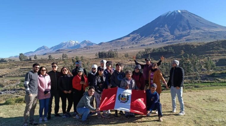 arequipa-full-day-tour-to-salinas-salt-lake