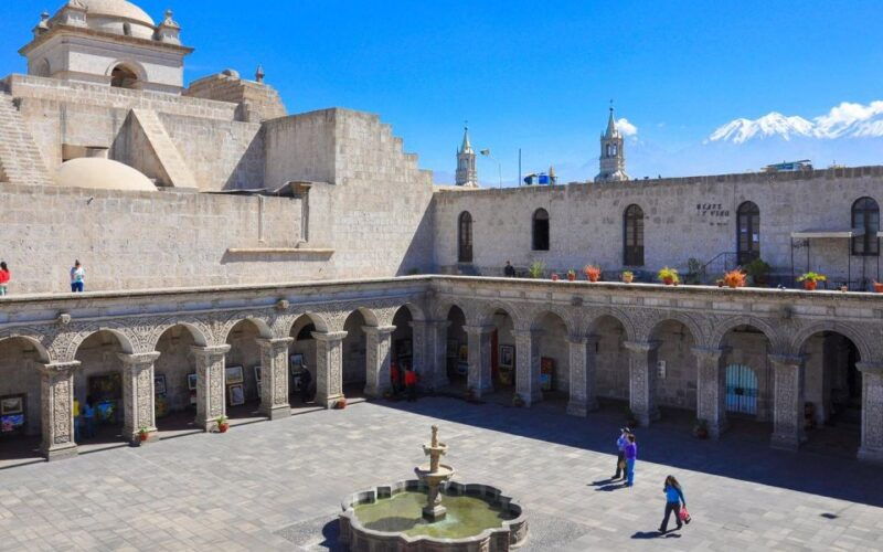 arequipa-half-day-city-tour-in-shared-service