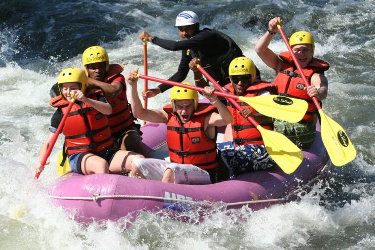 arequipa-rafting-on-the-chili-river-2