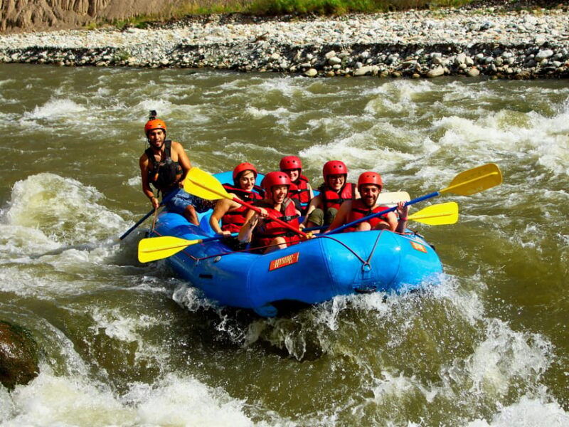 arequipa-rafting-on-the-chili-river-adrenaline-rush