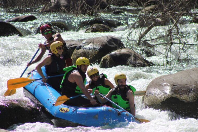 arequipa-rafting-on-the-river-chili