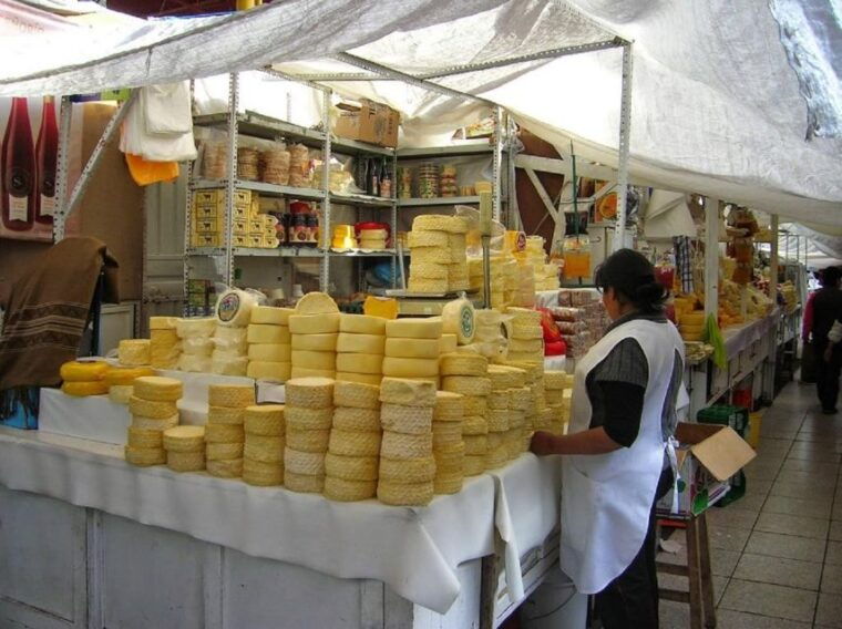 arequipa-san-camilo-market-tour
