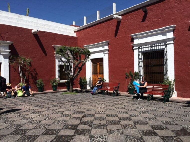 arequipa-walking-city-tour-and-juanita-mummy