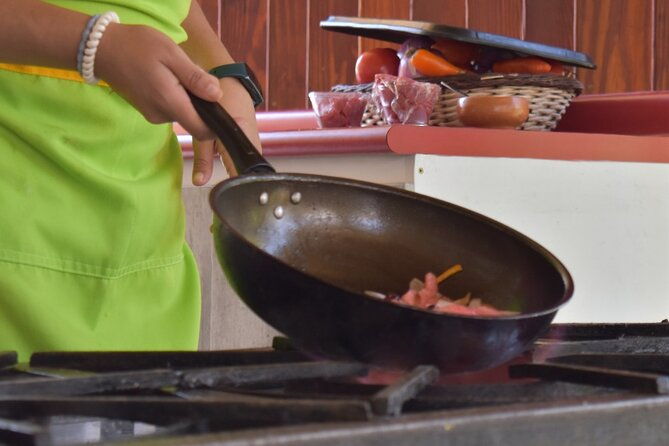 arequipeno-cooking-class-and-san-camilo-market