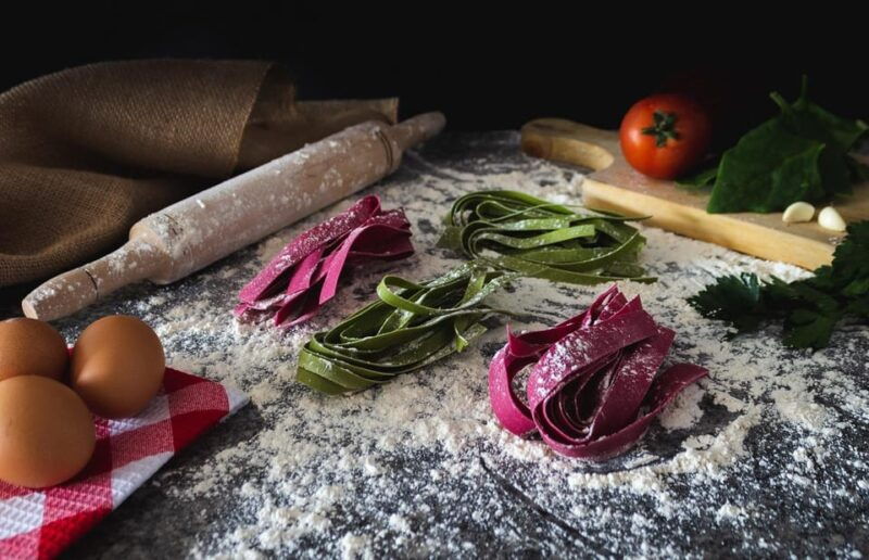 arezzo-colorful-tagliatelle-and-ravioli-home-cooking-class