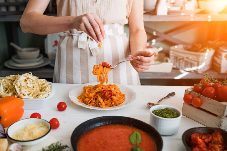 arezzo-colorful-tagliatelle-and-ravioli-home-cooking-class