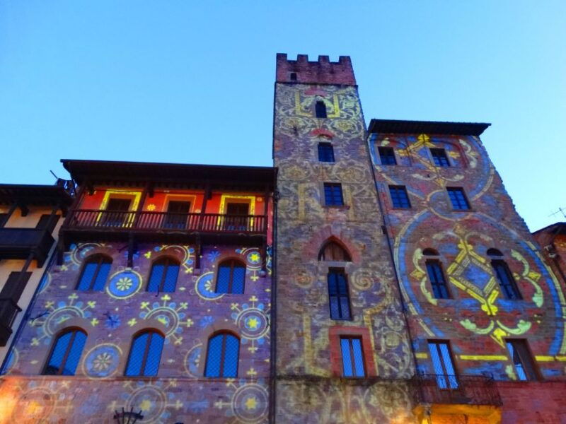 arezzo-guided-walking-tour-with-piazza-grande