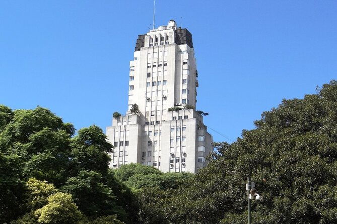 argentinian-art-tour-of-the-retiro-district