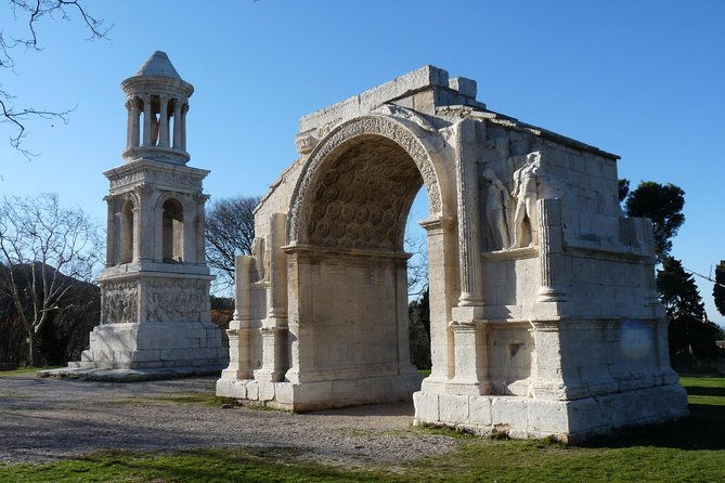 arles-les-baux-and-saint-remy-de-provence-from-marseille