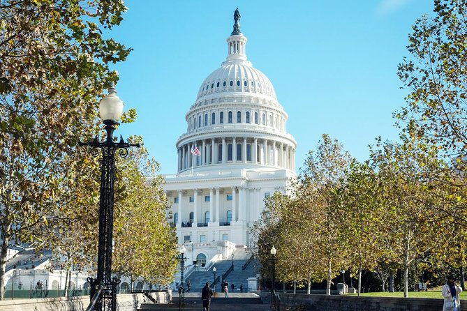 arlington-cemetery-and-dc-highlights-tour-2
