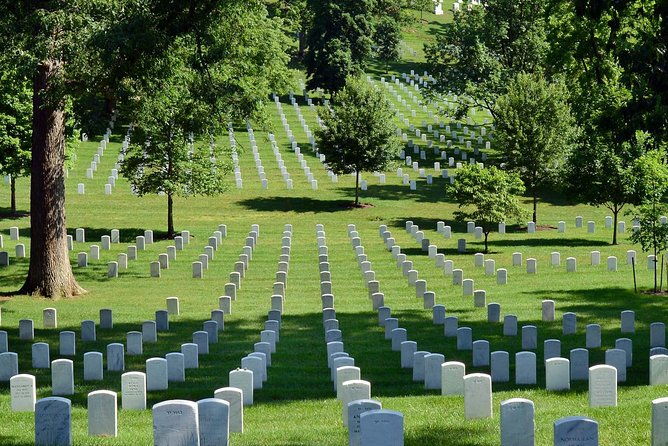 arlington-cemetery-changing-of-the-guard-exclusive-guided-tour
