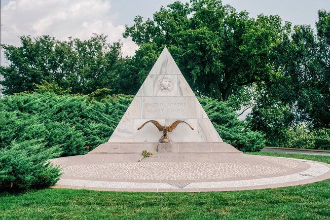 arlington-national-cemetery-walking-tour-changing-of-the-guards