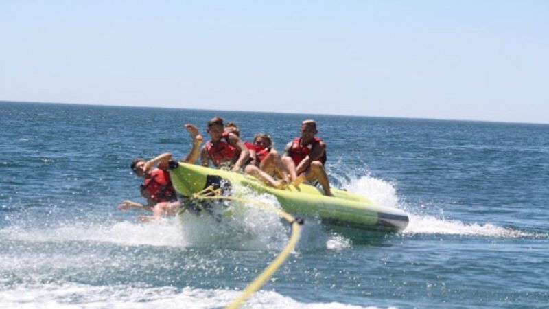 armacao-de-pera-banana-boat-inflatable-ride