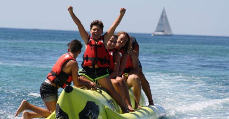armacao-de-pera-banana-boat-inflatable-ride