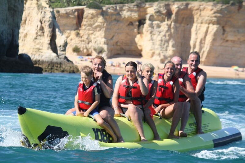 armacao-de-pera-banana-boat-inflatable-ride