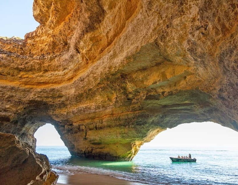 Armação de Pera : Private Boat Trip Sunrise/Sunset - Practical Details to Know