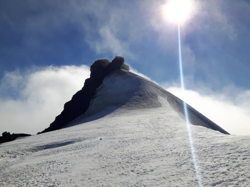 arnarstapi-snaefellsjokull-glacier-and-volcano-hike