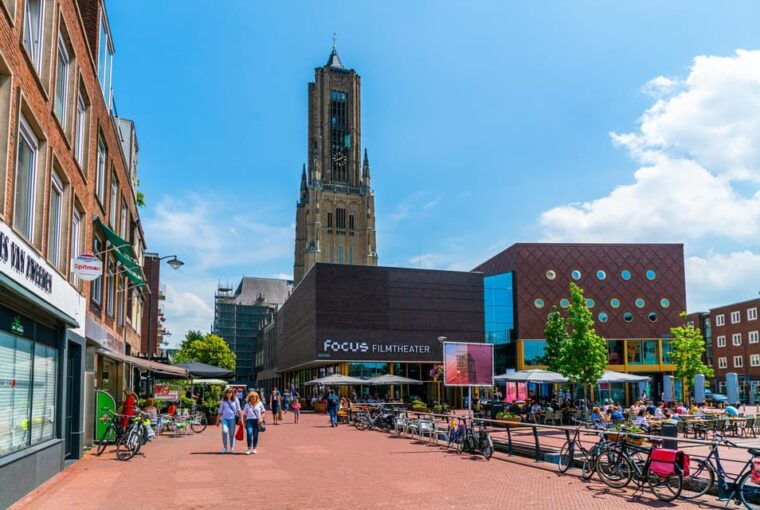 arnhem-in-1-day-walking-tour-with-digital-guide-2